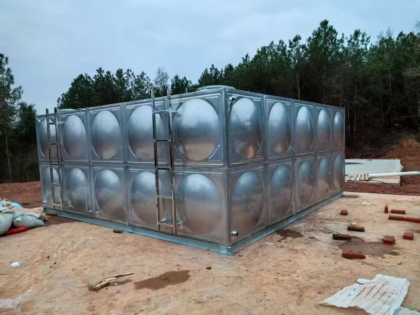 不锈钢生活水箱